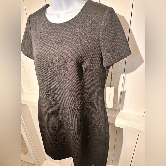 NWT Calvin Klein Black Dress Rose Embossed Gold Zippered Women’s Size 10 Classy - Picture 1 of 12